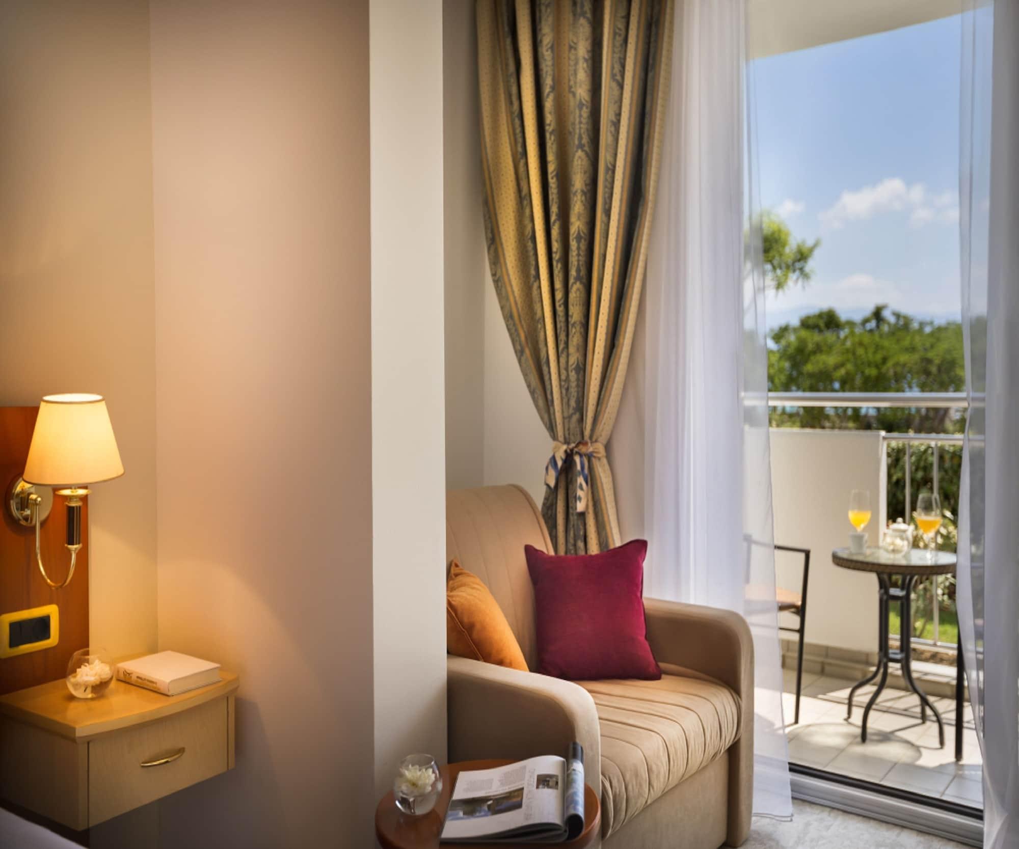 Sunny Baska Residence By Valamar, Ex Zvonimir Bagian luar foto