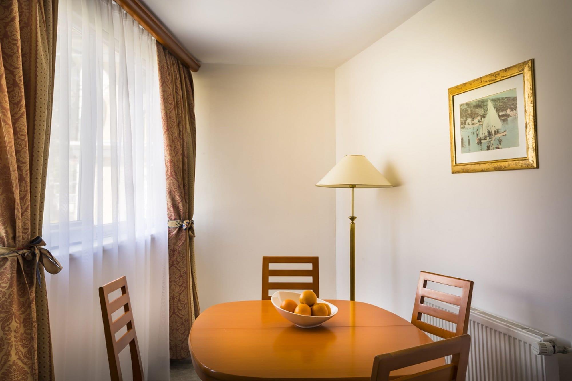 Sunny Baska Residence By Valamar, Ex Zvonimir Bagian luar foto